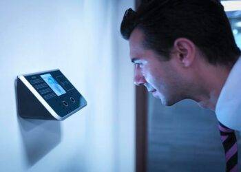 Tech Geek’s Heaven – 6 Reasons Why You Need a Facial Recognition Device at Work