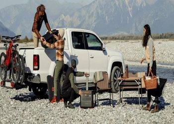 Unveiling Must-Have Outdoor Picnic Essentials: Elevate Your Beach Experience